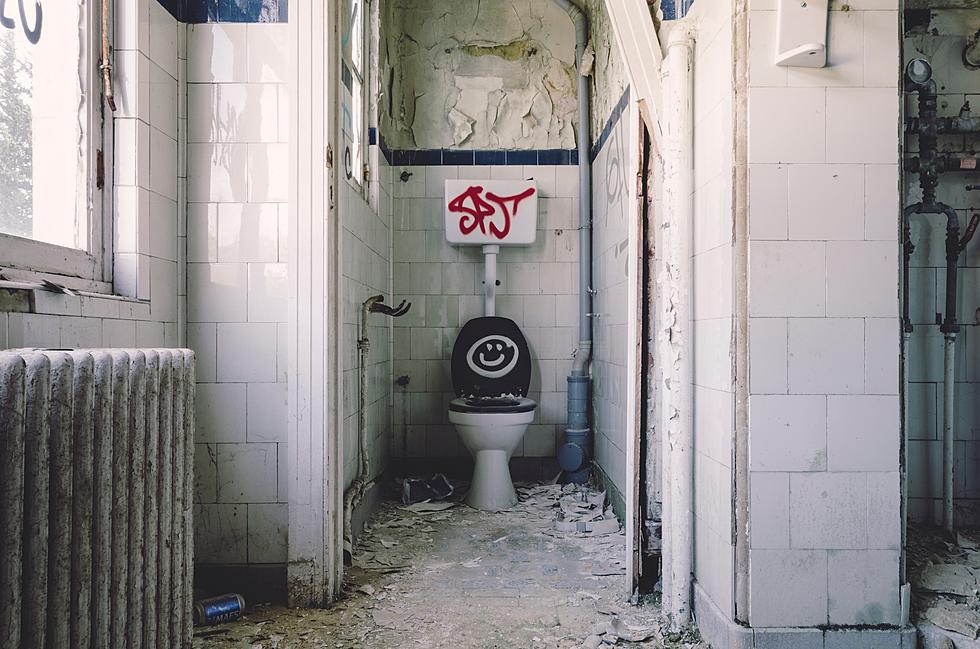 Ew Gross! New Jersey&#8217;s Public Bathrooms Are Some of the Worst in America