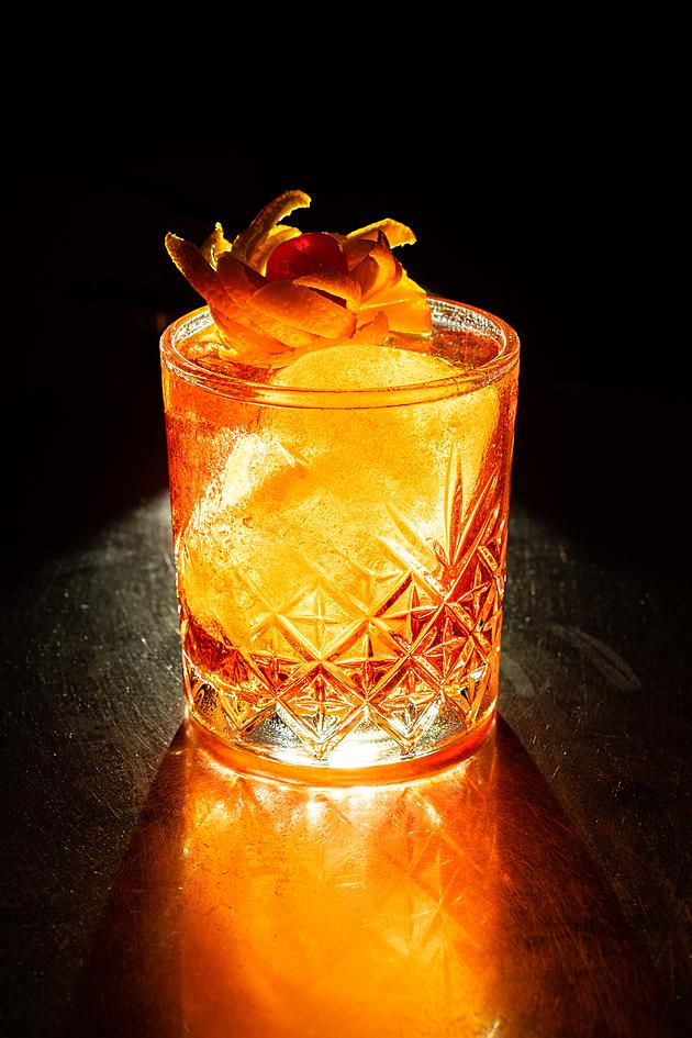 Why That Giant Ice Cube in Your Cocktail Is Really Important - Thrillist