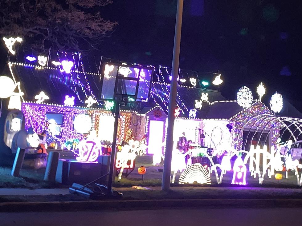 This Halloween Light Show in Toms River is So Much Fun, Don’t Miss it