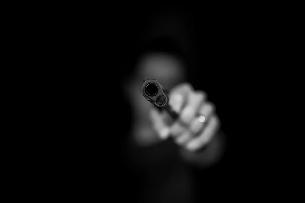 Hand Gun