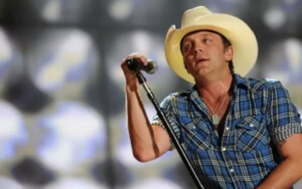 Justin Moore & Wife Kate Welcome Their Second Child