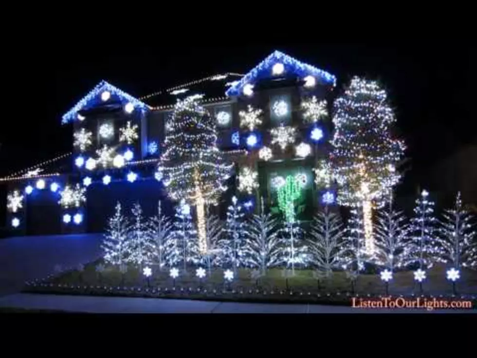 Holiday Lights Sync With ‘Christmas Vacation’ Theme [VIDEO]