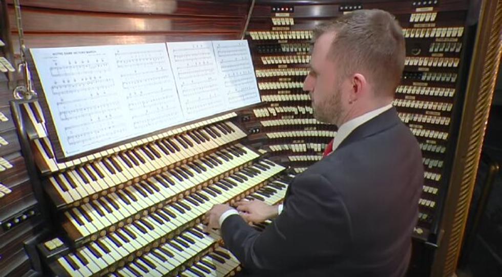 Listen to Notre Dame Fight Song Played on Boardwalk Hall Organ [VIDEO]