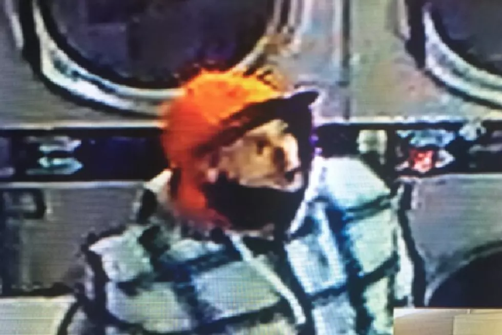 Knuckleheads Stealing Quarters From Mays Landing Laundromat