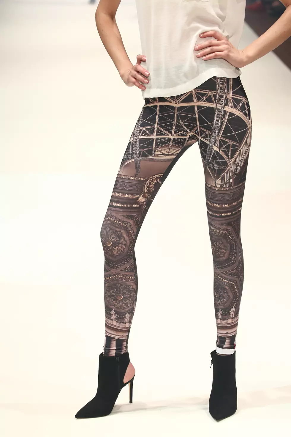 South Jersey Company Urged to Stop Selling Leggings