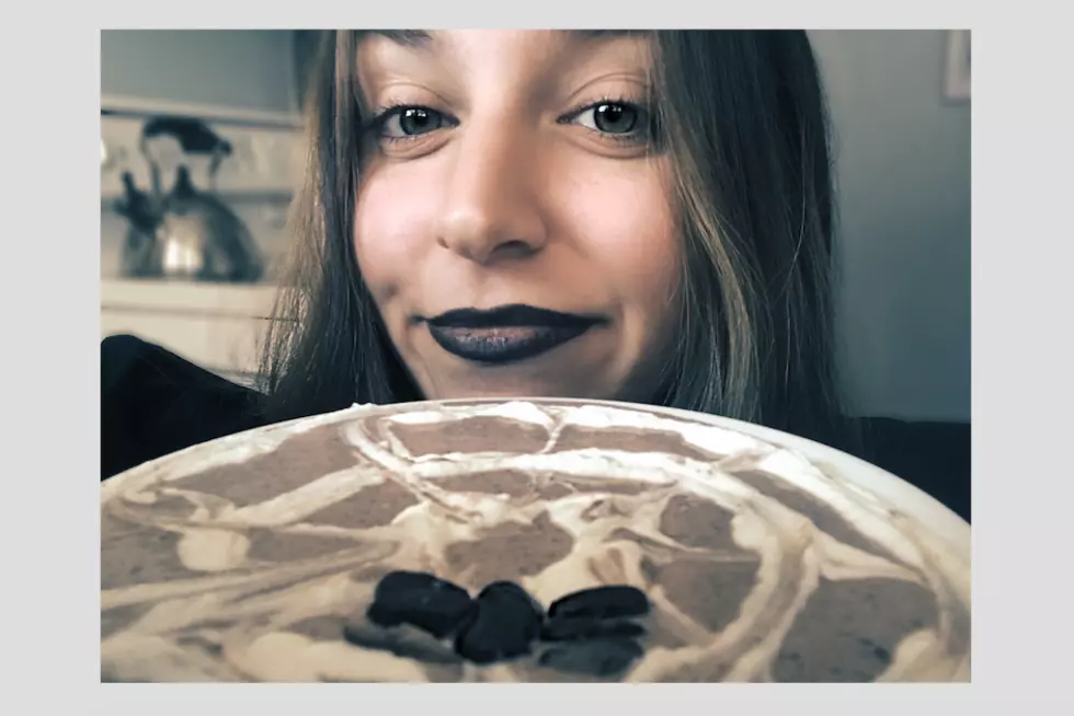 Spooky Black Bean Hummus PERFECT for Halloween! [VIDEO]