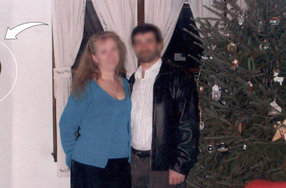 Can You Find The Ghost In This South Jersey Family Picture? [PHOTO]