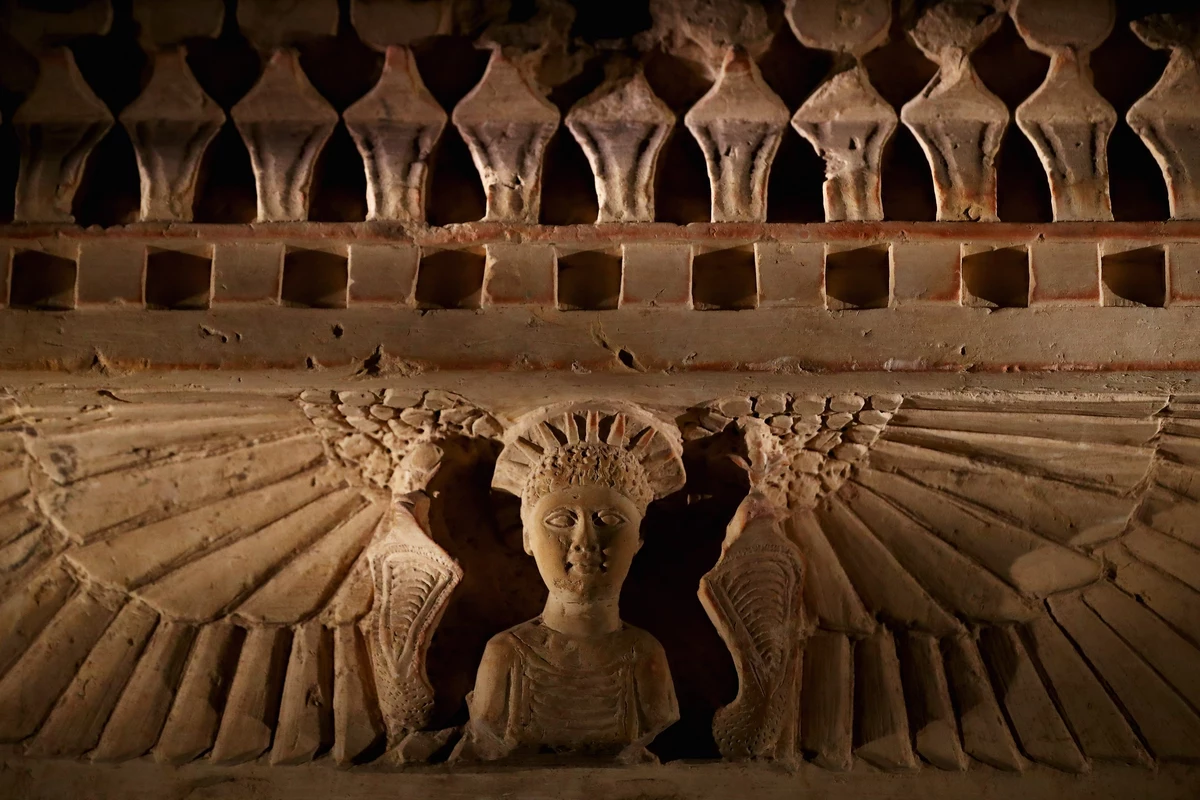 20,000 People Want to Drink Mysterious Liquid from Sarcophagus
