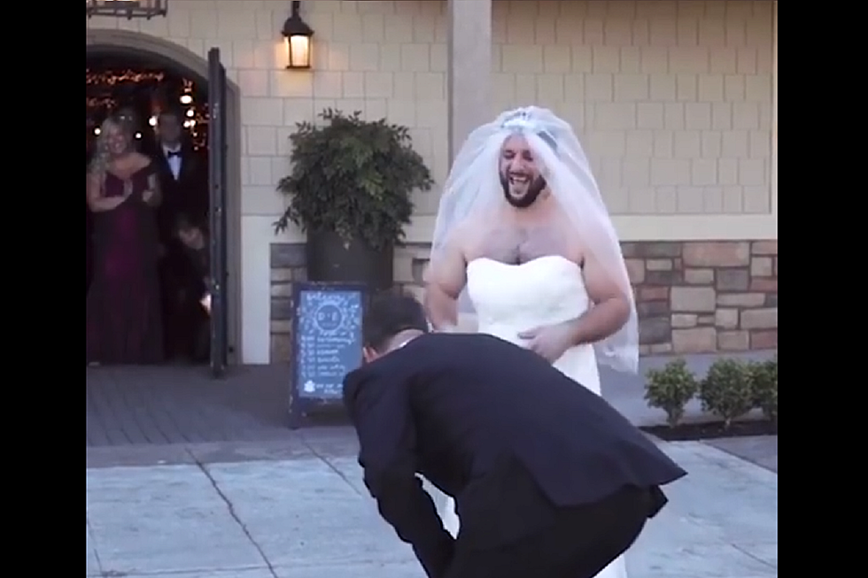 Groomsman Pulls Off Hilarious Wedding Prank