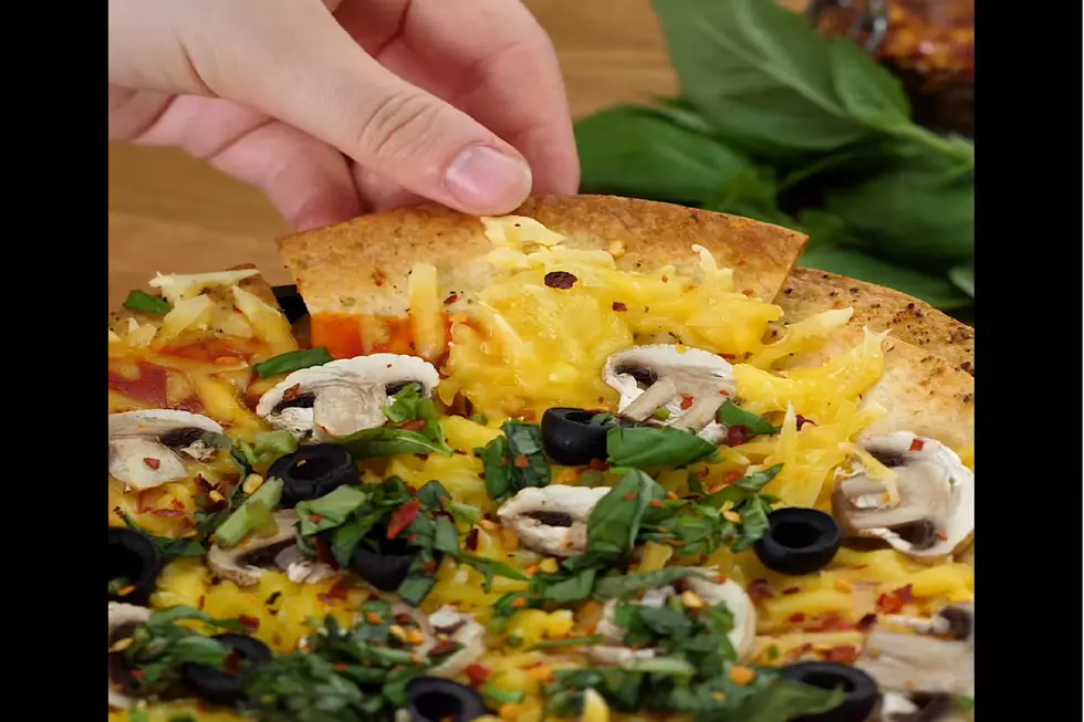 Pizza Nachos Make The Perfect Friday Night Pregame Snack!