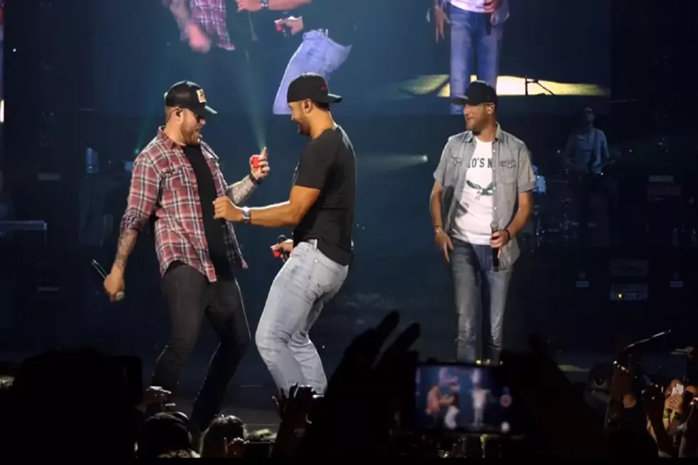 Luke Bryan Performs &#8216;Dust On The Bottle&#8217; with Cole Swindell in Camden