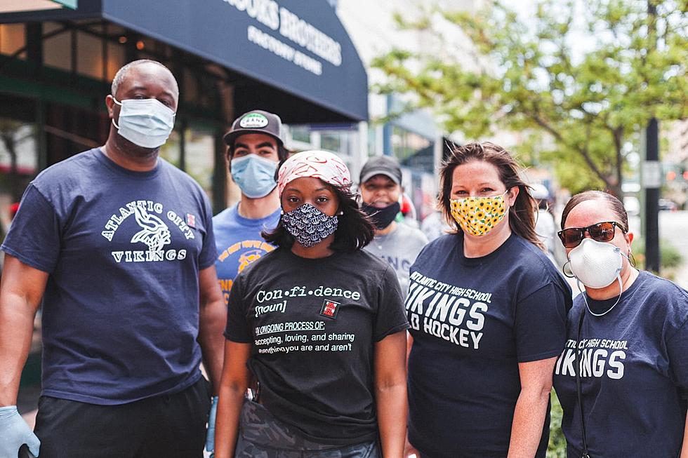 [PICS] Atlantic City Comes Together To Clean Up Riot Damage