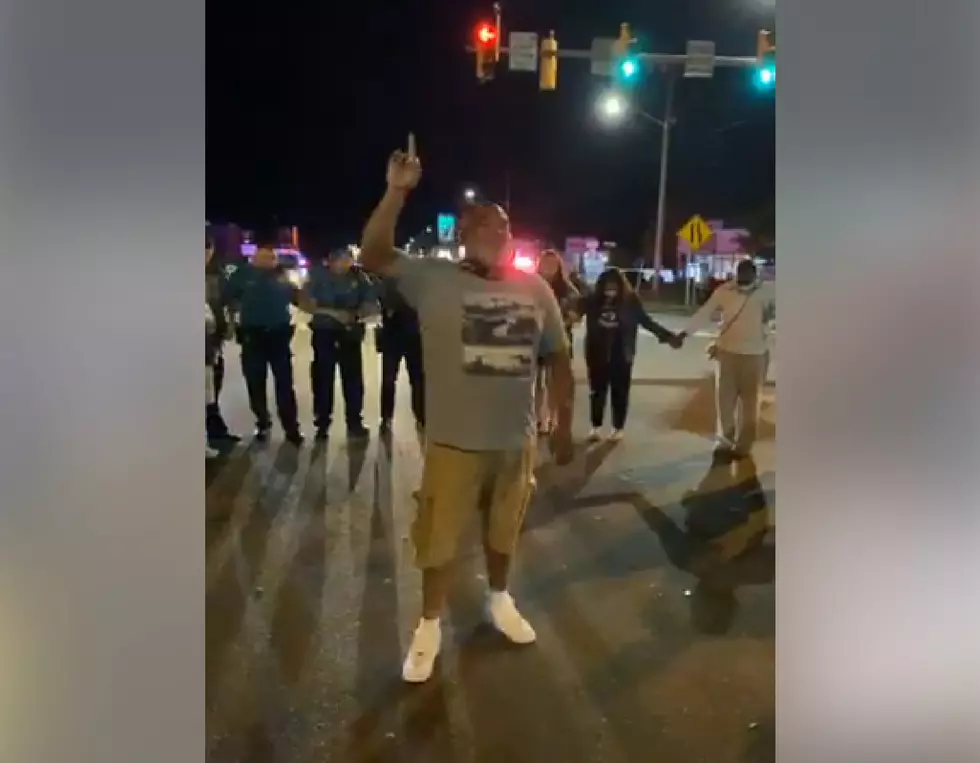 Middle Twp. Police Stand Arm-in-arm With Rio Grande Protesters