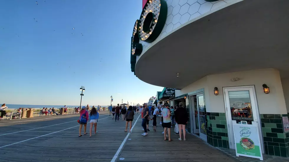 Phillie Phanatic Appearing on Ocean City, NJ, Boardwalk This Week