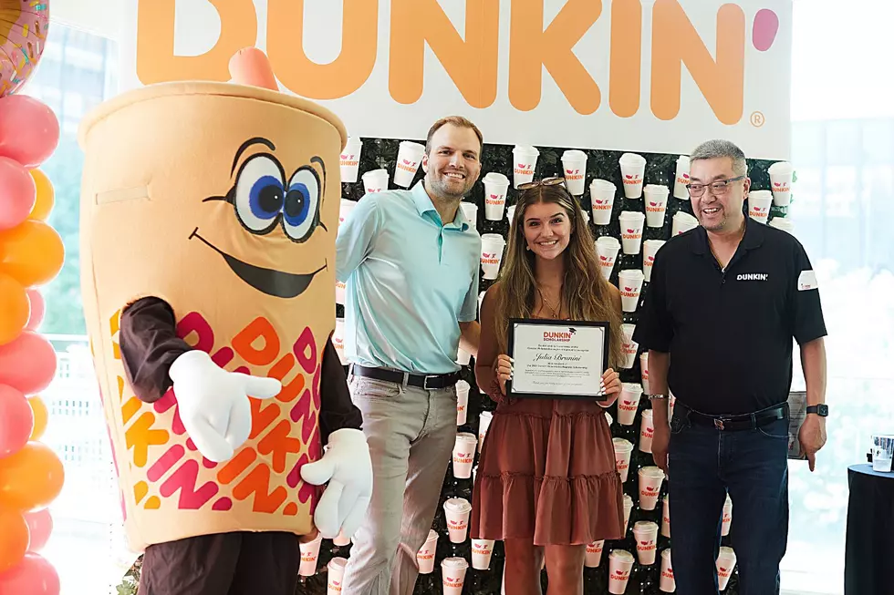 2022 Buena, NJ, High School Grad Wins Big Dunkin’ Scholarship