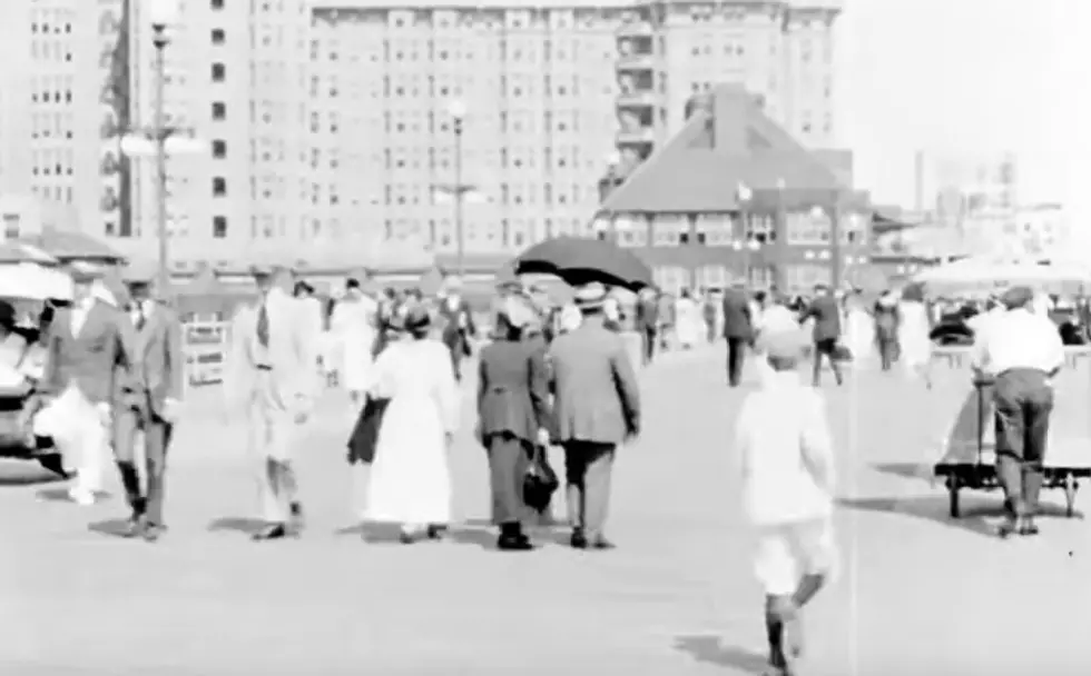 This is what the Atlantic City&#8217; NJ boardwalk looked like in 1919