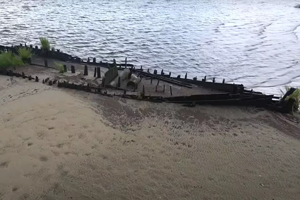 Video Lets You Explore Beached Shipwreck In Cumberland County, NJ