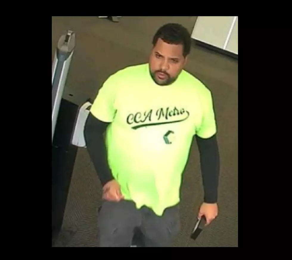 Egg Harbor Twp NJ Police Looking for Man in Big Yellow Shirt