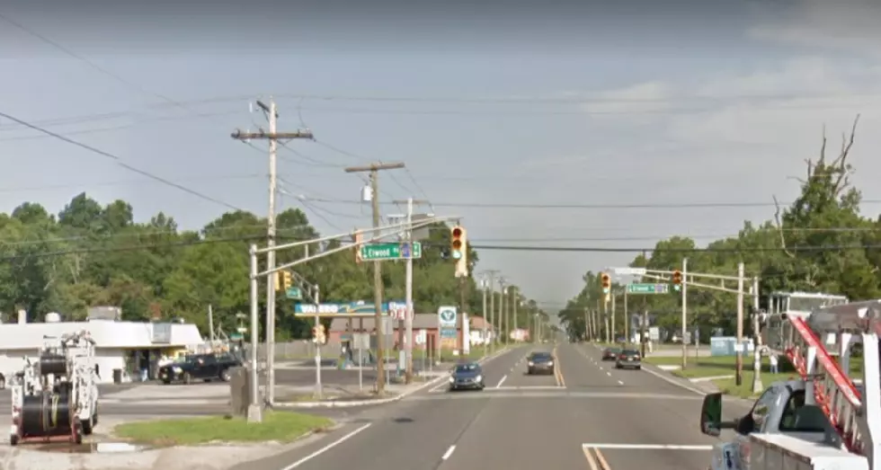 Man Killed, Woman Seriously Injured in Mullica Twp., NJ, Crash