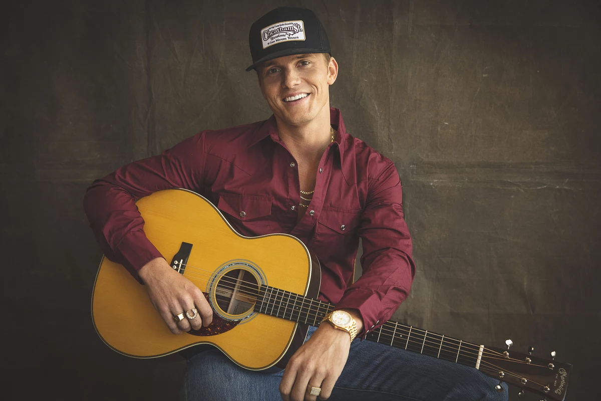 Parker McCollum Added to Wildwood's Barefoot Country Fest in 2023