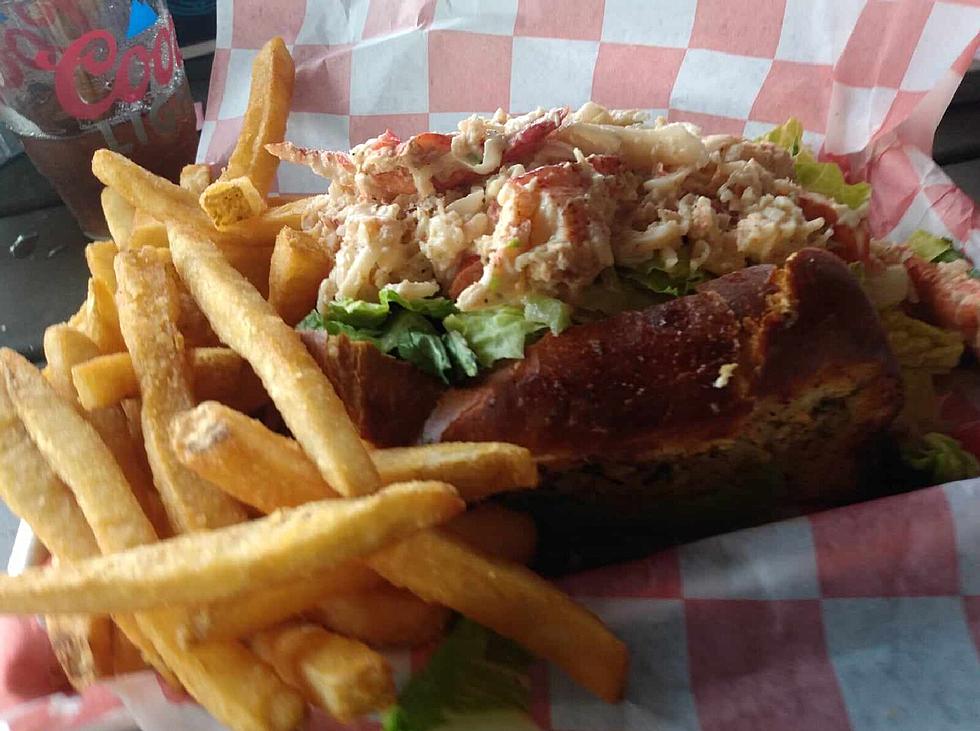Two Great Casual Places in Atlantic County for Lobster Rolls