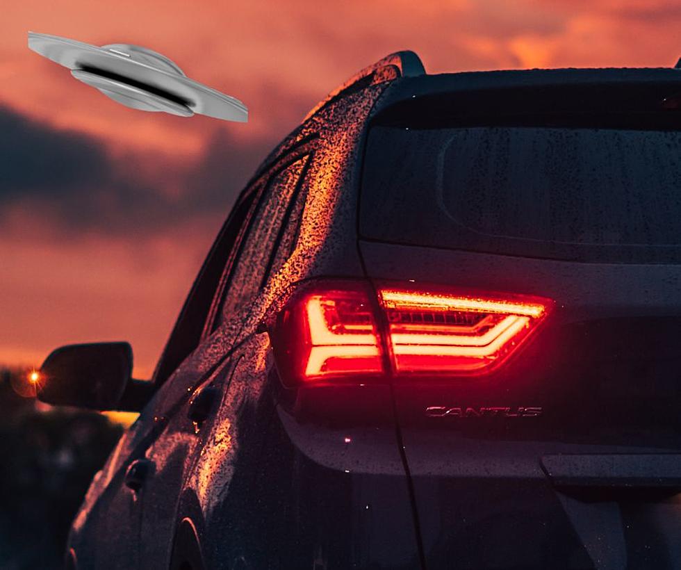 Villas, NJ: UFO Witness Says Black SUV Was Following Secret Aircraft