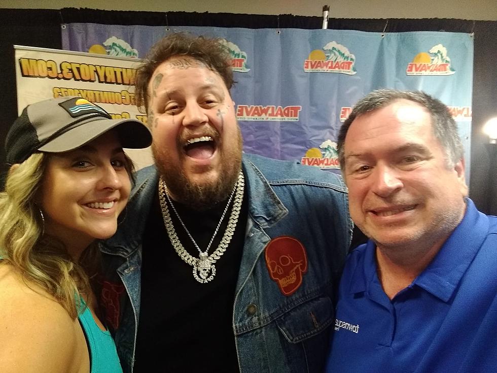 Joe and Jahna’s Exclusive Backstage Interview With Jelly Roll