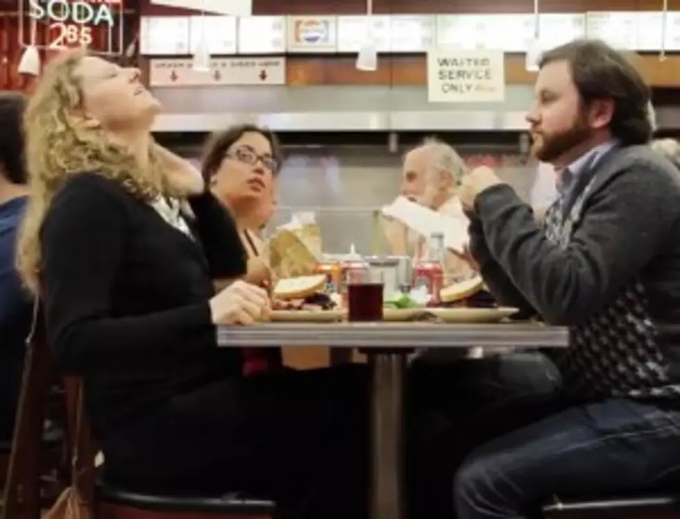 Flash Mob of Women Recreate Famous ‘When Harry Met Sally’ Scene [VIDEO]