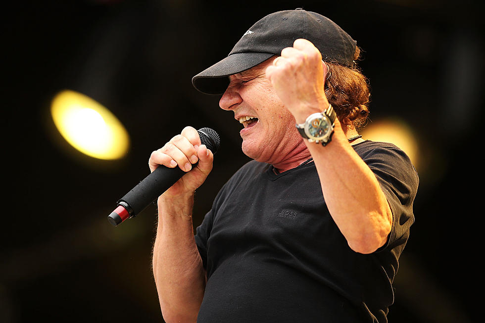 Want to Be Part of AC/DC’s Next Tour? – Gabbing With Guida [WATCH]