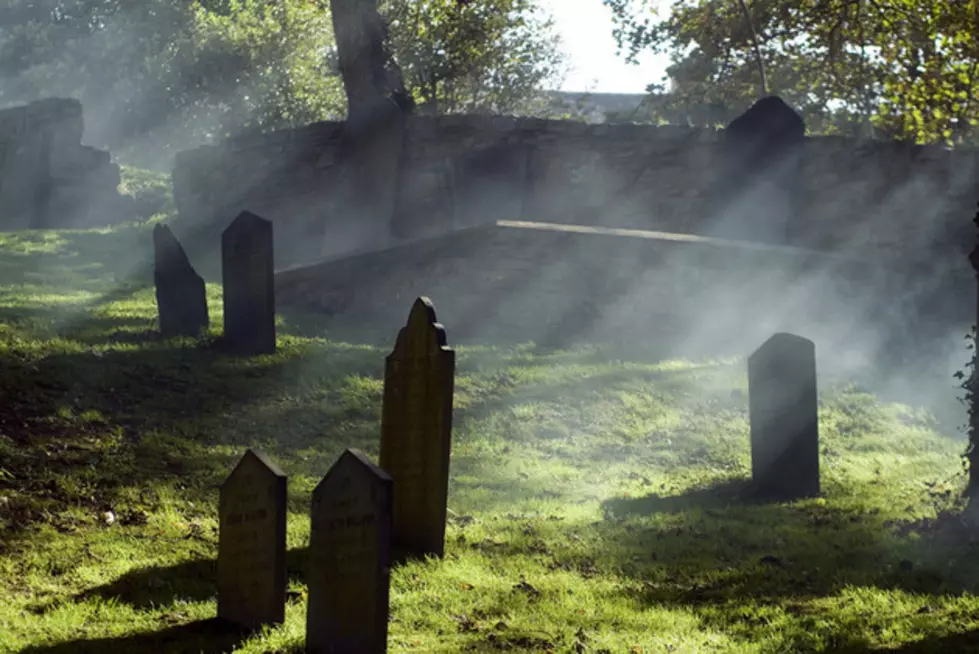 The Spookiest Cemeteries in South Jersey