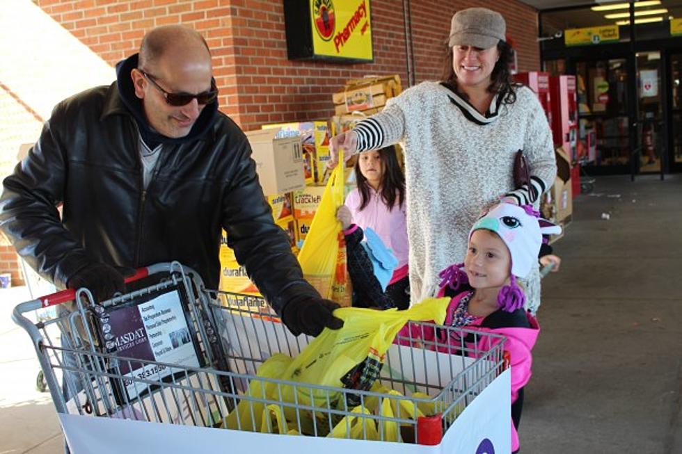 Lite Rock’s Holiday Food Drive Continues This Weekend in Marmora and Galloway