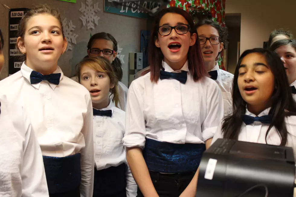 Belhaven Middle School Steps Into the Christmas Choir Spotlight