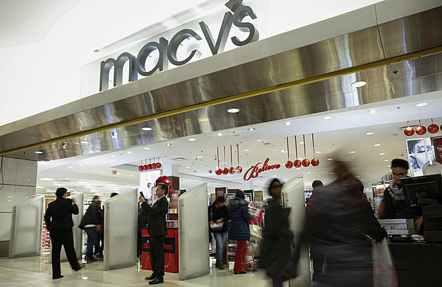 Macy&#8217;s Set to Hire 80,000 Temp Workers for the Holiday Season