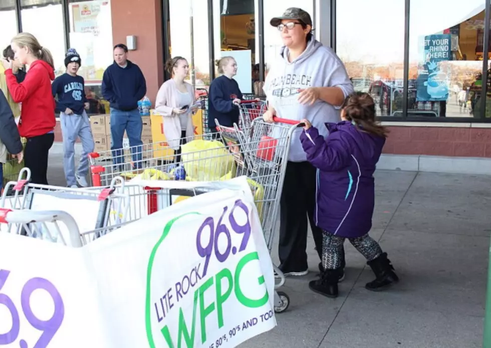 Lite Rock's Holiday Food Drive 