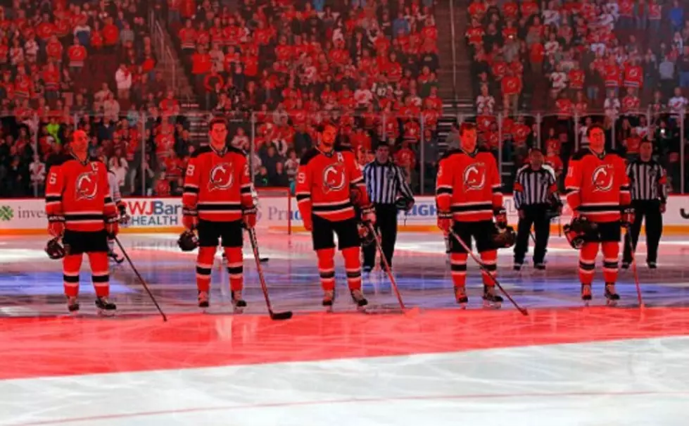 Fans Rescue Young Anthem Singer at NJ Hockey Game [VIDEO]