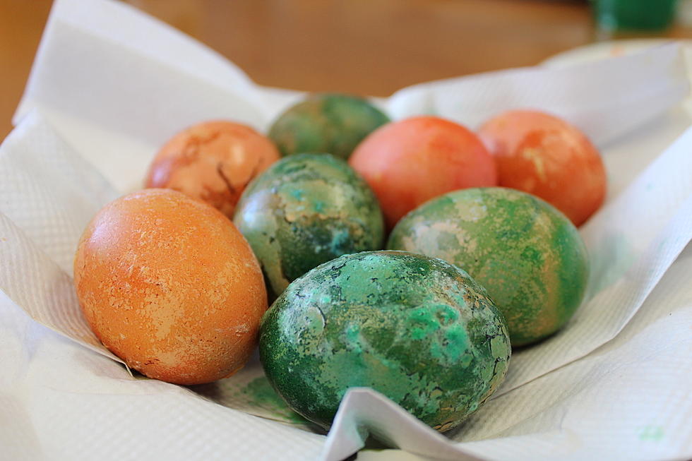 How To Marble Easter Eggs