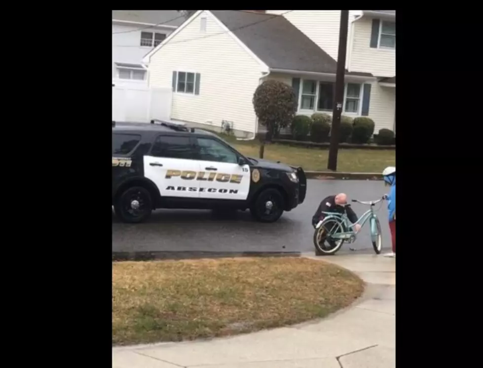 Good Guy Award: Absecon Cop Fixes Girl's Bike, Gives Her a Ride