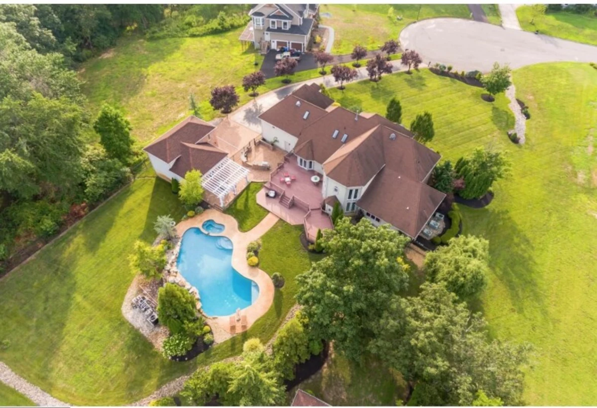 Former Phillies Star Just Sold This South Jersey Mansion [PHOTOS]