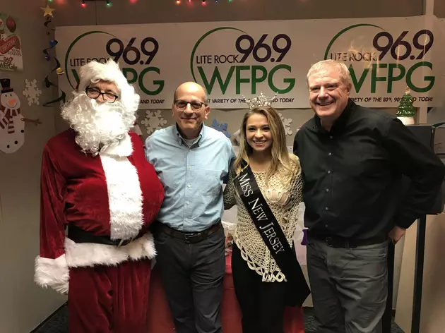 Miss New Jersey Helps Lite Rock Officially Flip the Switch to 24/7 Christmas