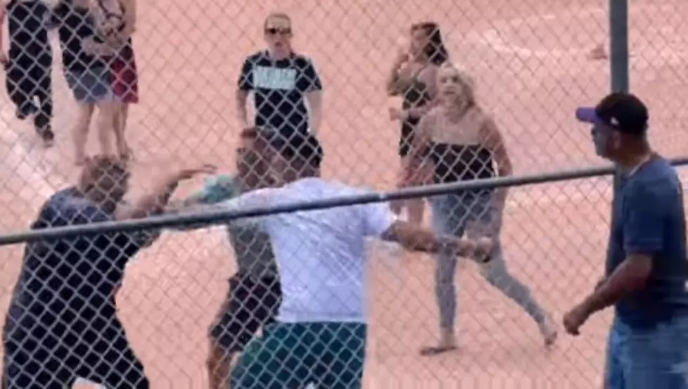 Watch Parents Brawl at 7-Year Old Kids Baseball Game 