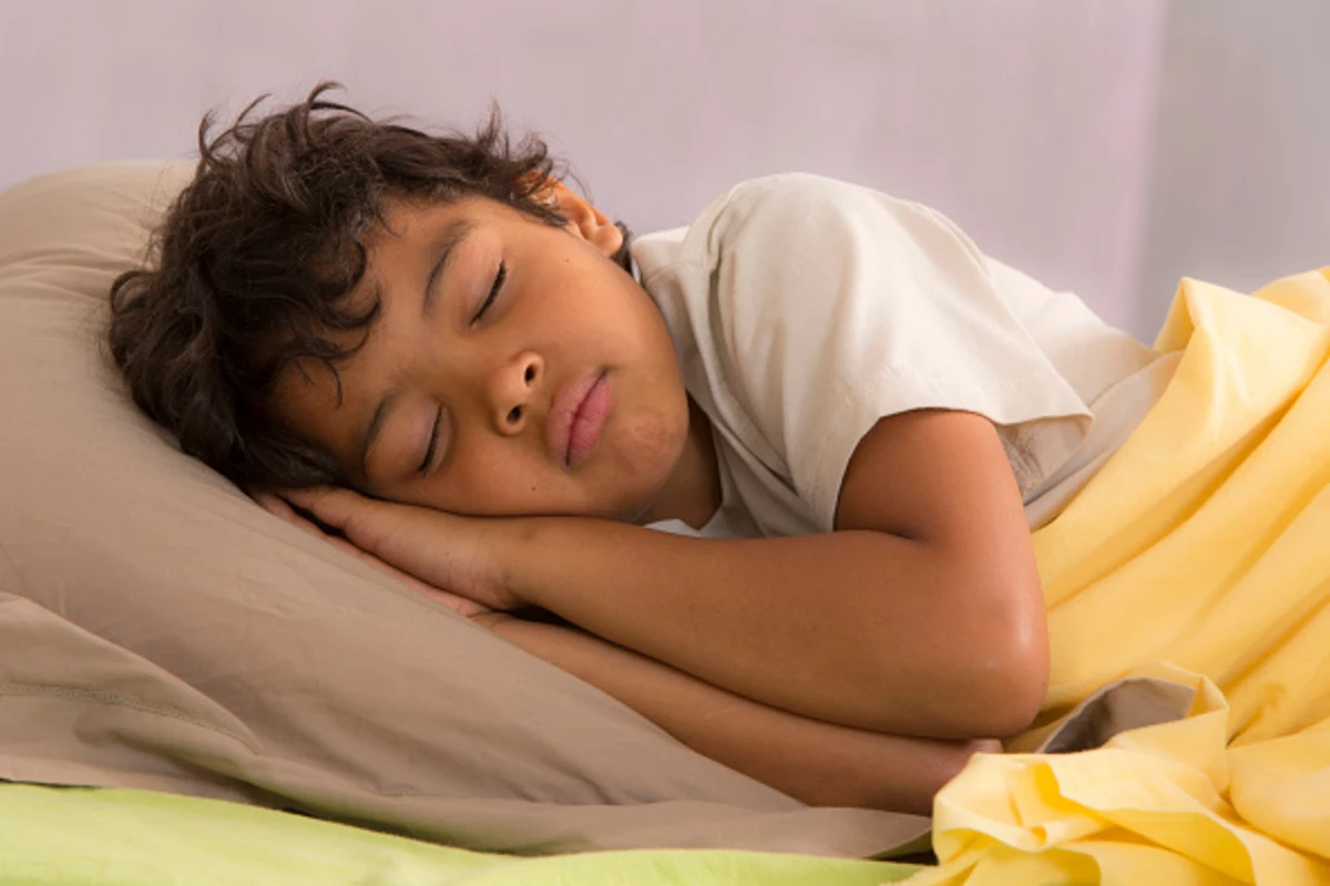 setting-up-a-back-to-school-sleep-schedule-for-your-kids
