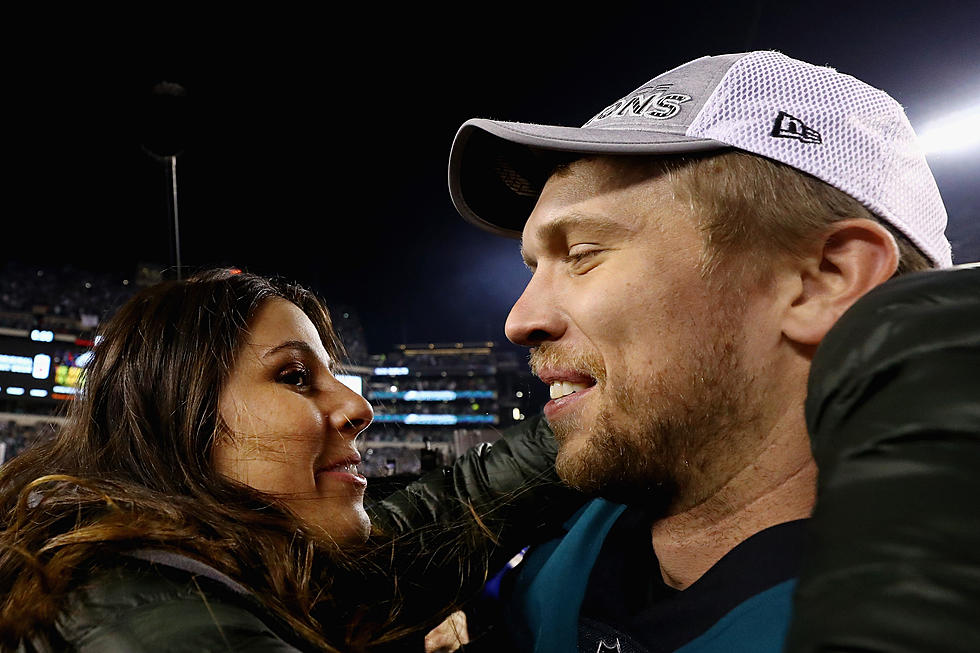 Nick Foles, Wife Announce Birth of Baby Son [PHOTO]