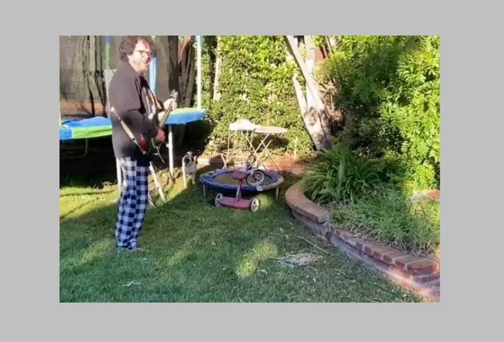 Toto Guitarist&#8217;s Hilarious Response to Neighbor&#8217;s 7am Leaf Blower