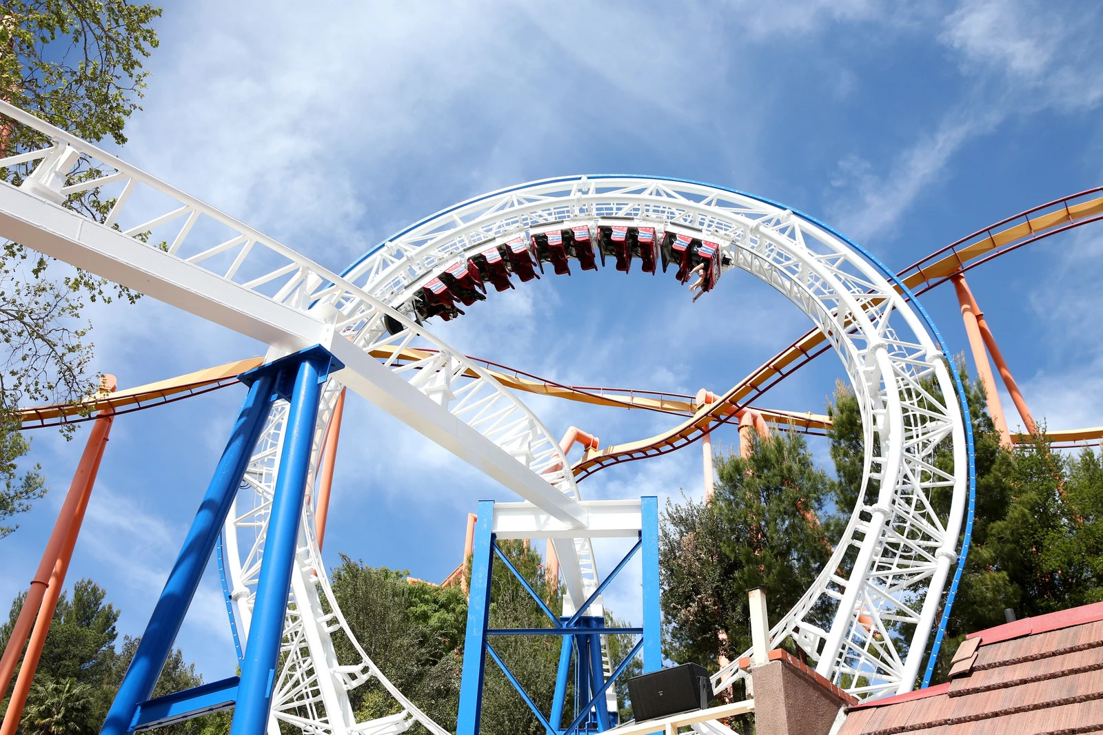 Six Flags Great Adventure in New Jersey Is Reopening Its Drive