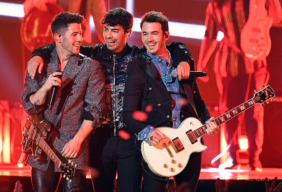 Win Jonas Brothers Tickets for the BB&#038;T Pavilion