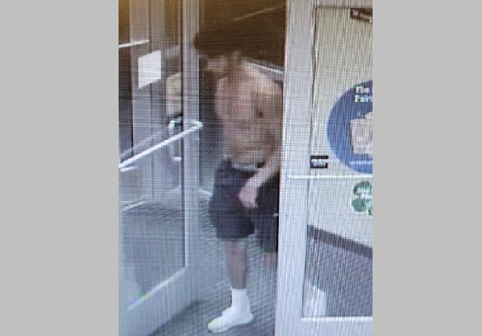 Cops in NJ looking for shirtless car thief