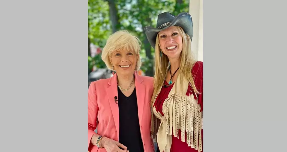 Lesley Stahl, CBS Tape Segment at Funny Farm Animal Rescue in Mays Landing, NJ