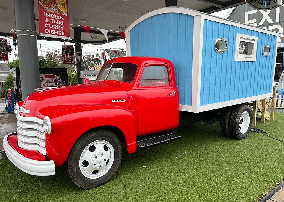 NJ&#8217;s Coolest Dining Experience is in a 1949 Chevy Truck [PHOTOS]