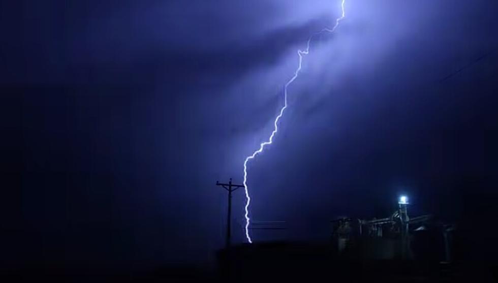 Lightning Strike Destroys Upper Twp., NJ, Home; Kills 2 Dogs