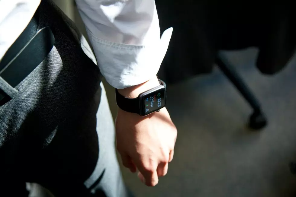 4 Gadgets Experts Say Are Spying on You (#4 is Unbelievable)